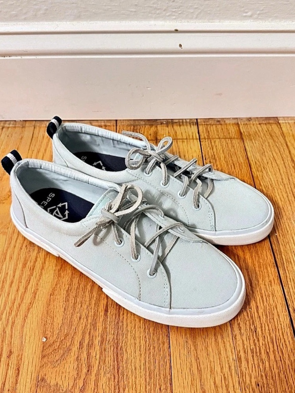 Sperry Pier Wave LTT Sneaker Women's Sneakers US 8 Sage Green